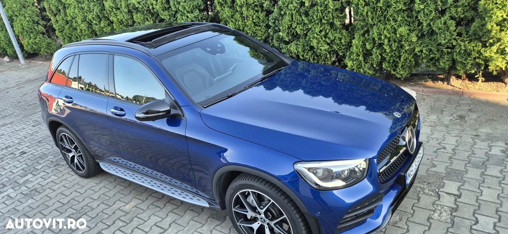 Mercedes-Benz GLC 220 d 4MATIC 9G-TRONIC AMG Line - 24