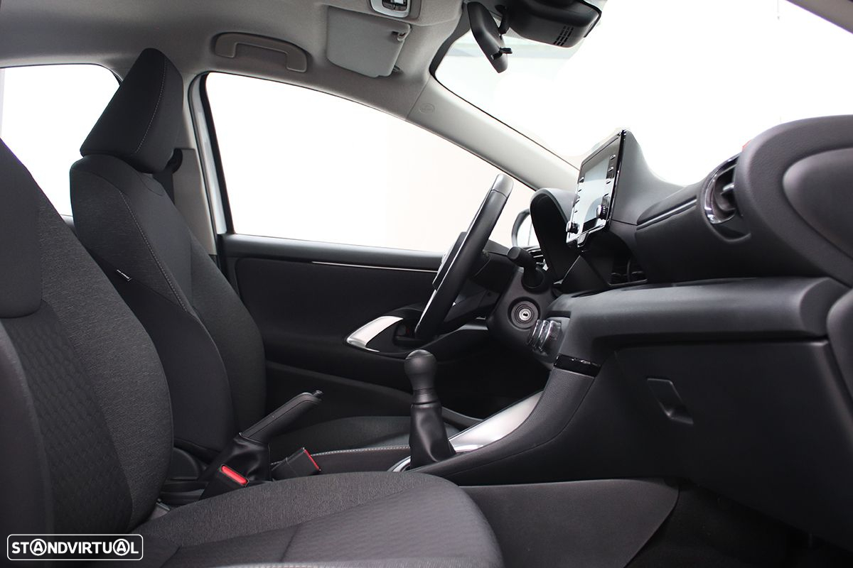Toyota Yaris 1.0 VVT-i Comfort Plus - 19