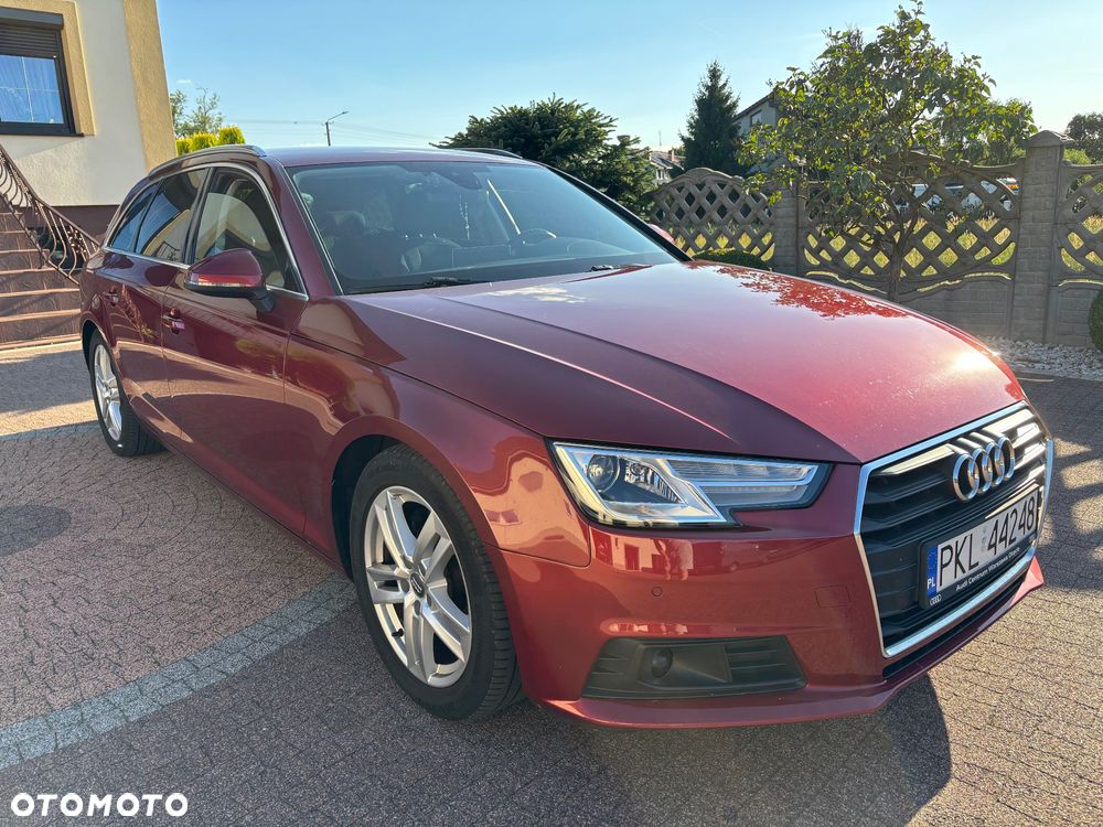 Audi A4 Avant 2.0 TDI ultra S tronic - 1
