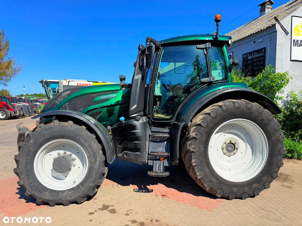 Valtra T214 Versu - 13
