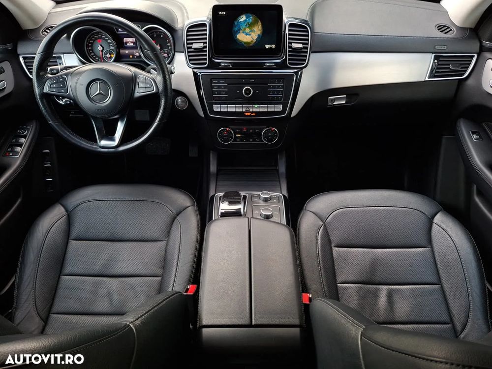 Mercedes-Benz GLS 400 4MATIC Aut - 16