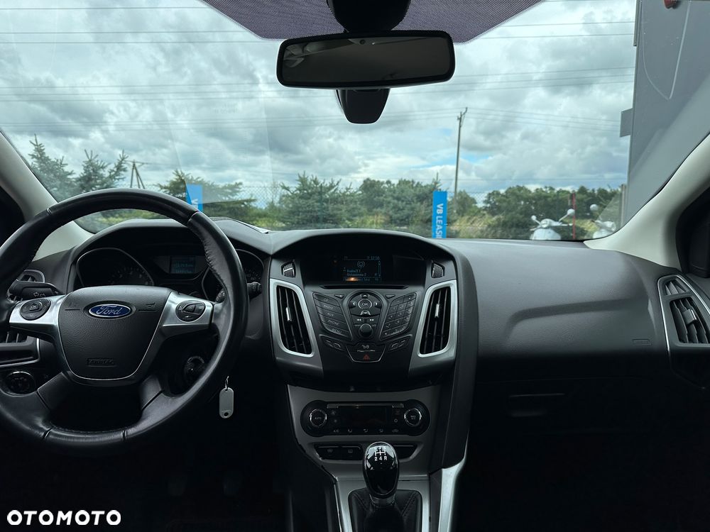 Ford Focus - 18