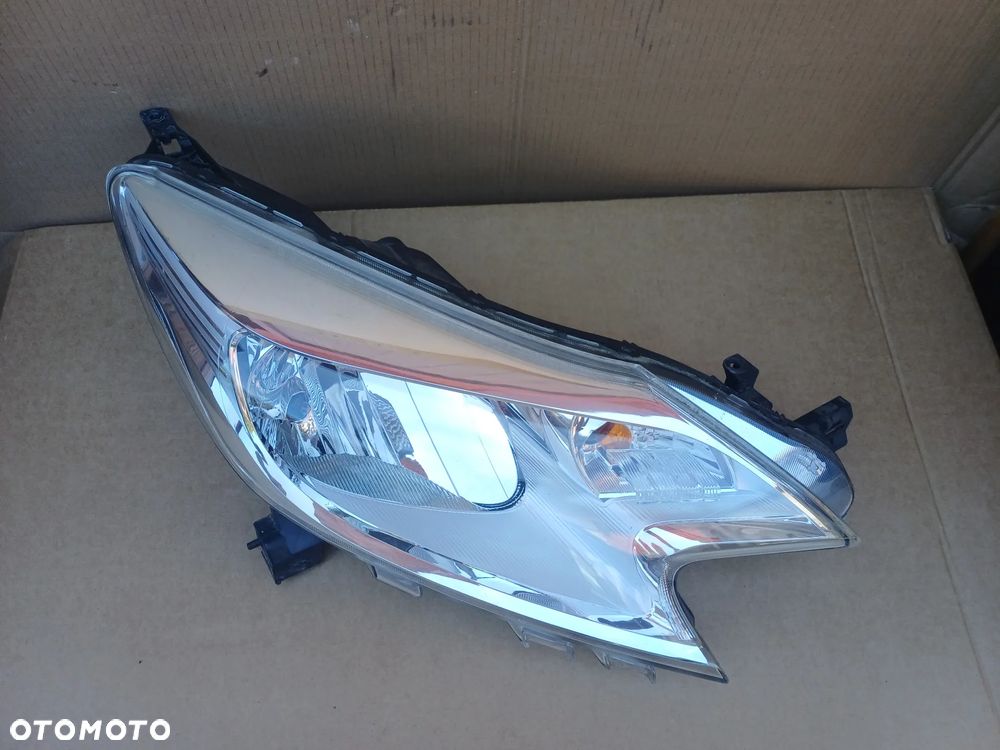 Nissan Note II E12 lampa prawy przod Europa - 3
