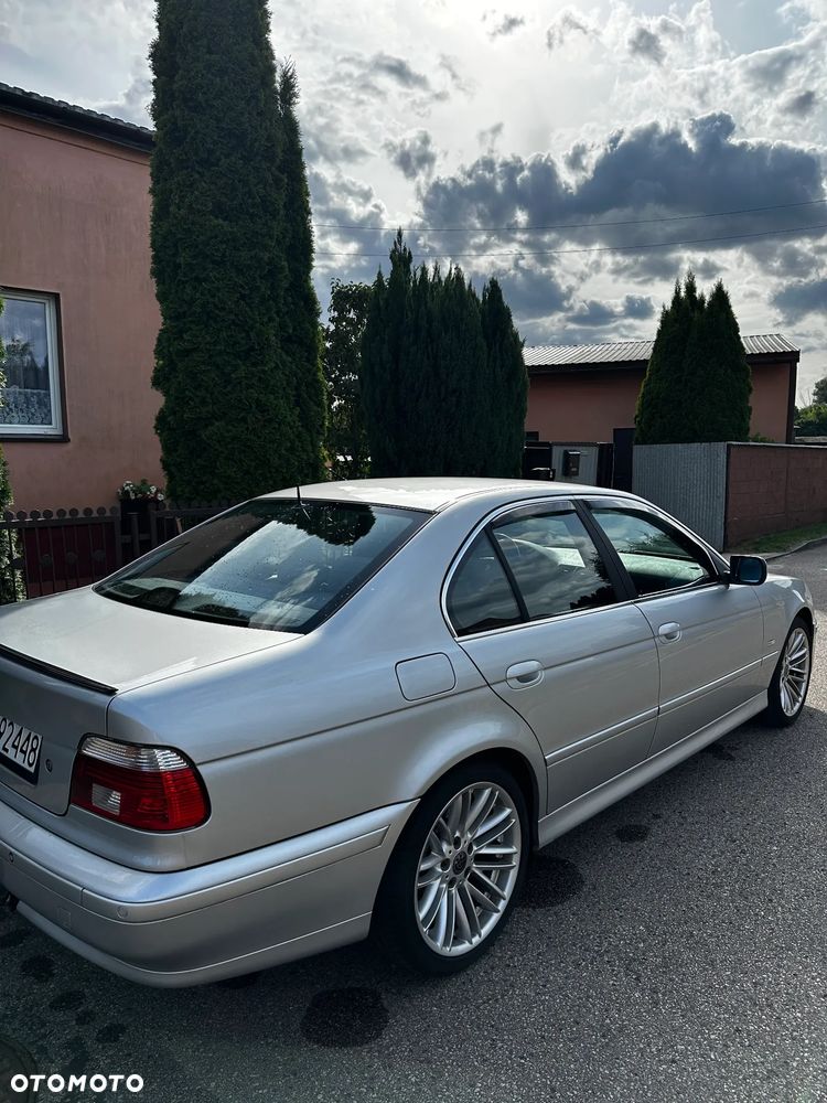 BMW Seria 5 - 8