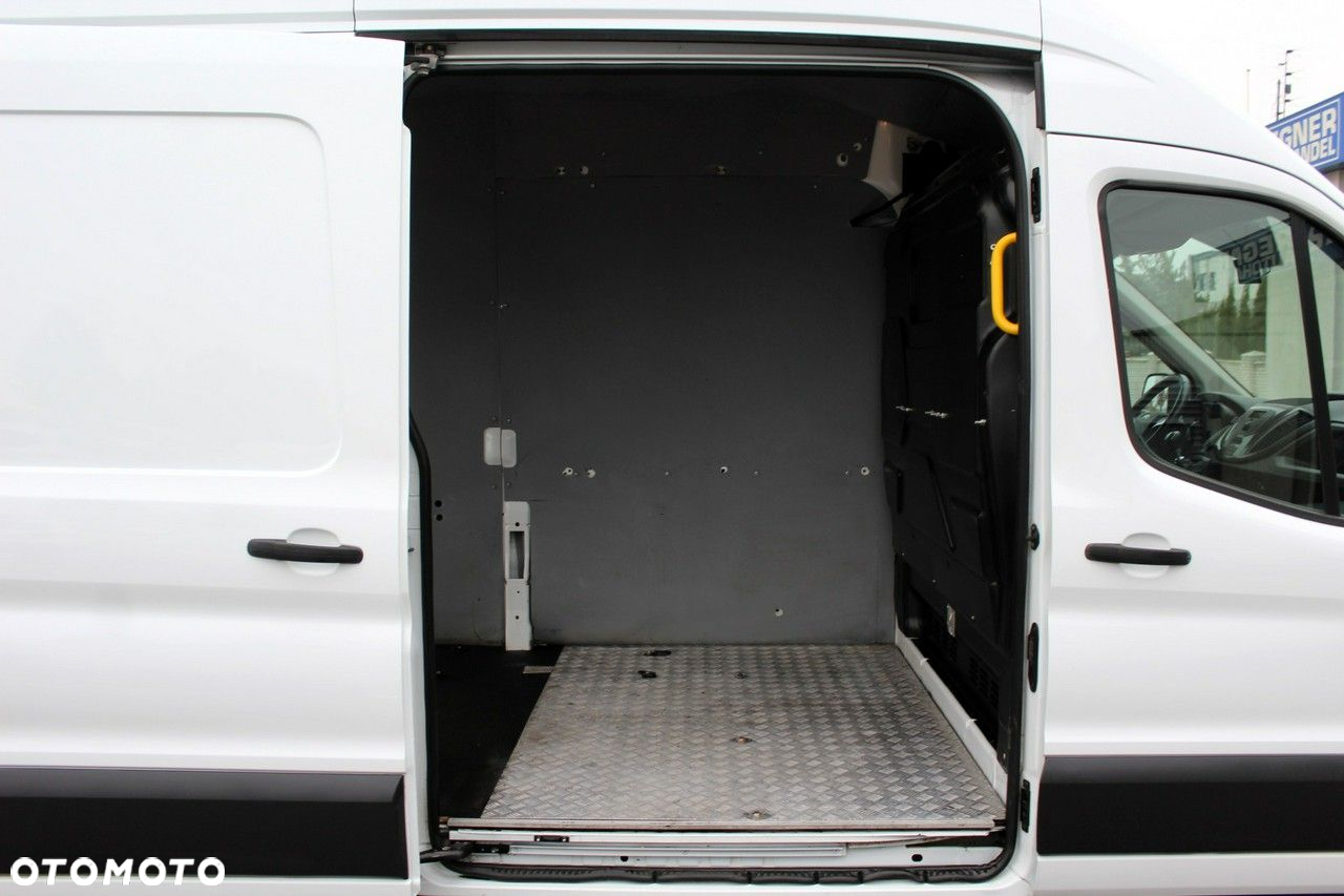 Ford Transit - 8