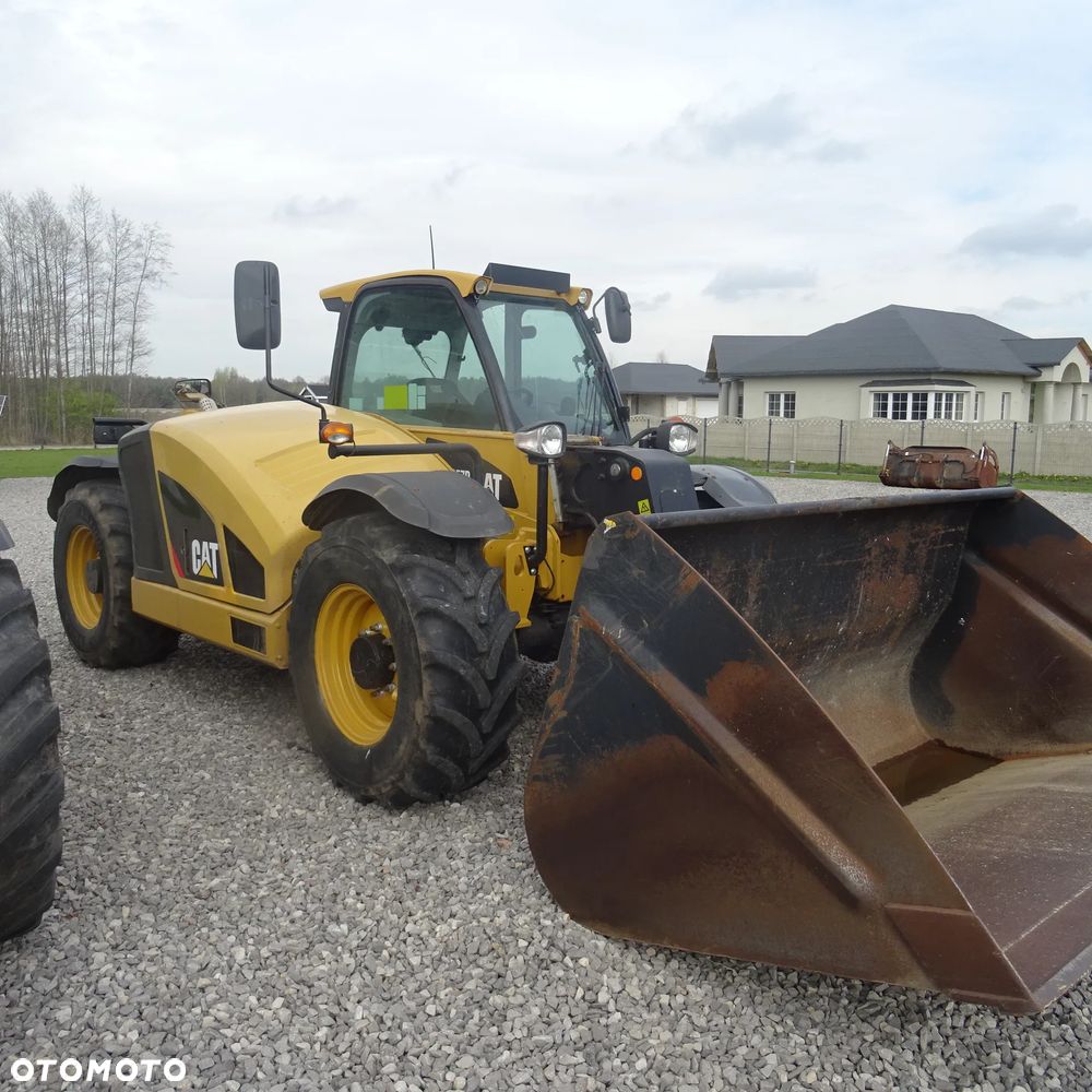 Caterpillar TH 357D - 1