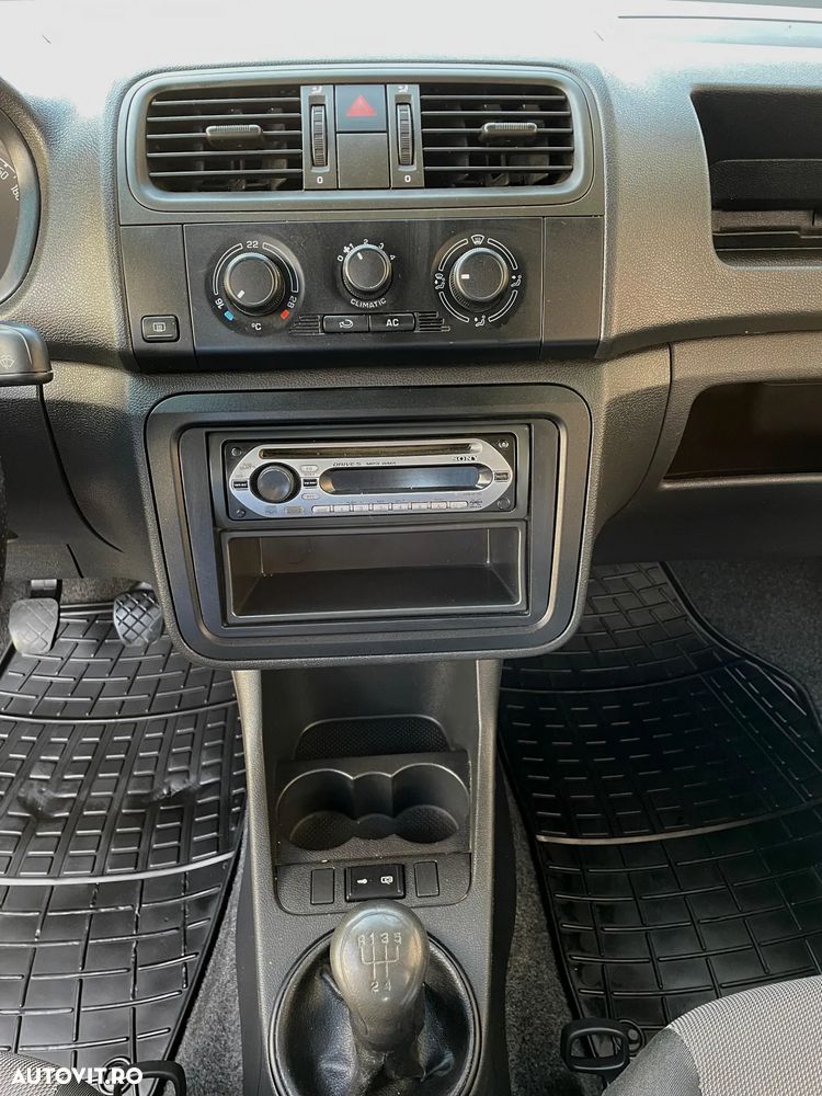 Skoda Fabia - 8