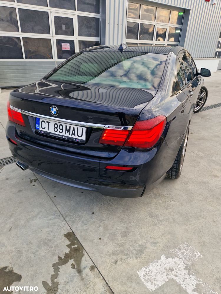 BMW Seria 7 730d BluePerformance Edition Exclusive - 6