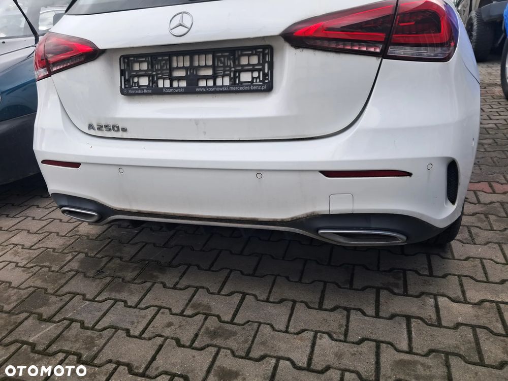 Mercedes W177 A Klasa 1.3 hybryda automat lakier 149 części, karoseryjne, silnikowe, wnętrza - 11