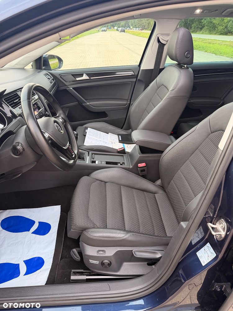 Volkswagen Golf 2.0 TDI DPF 4Motion Highline - 13