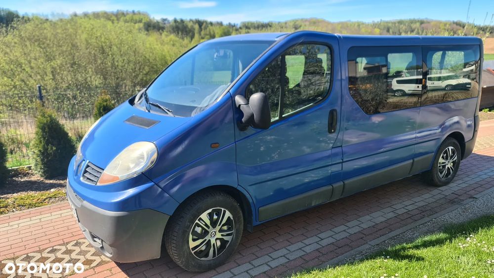Renault Trafic - 1