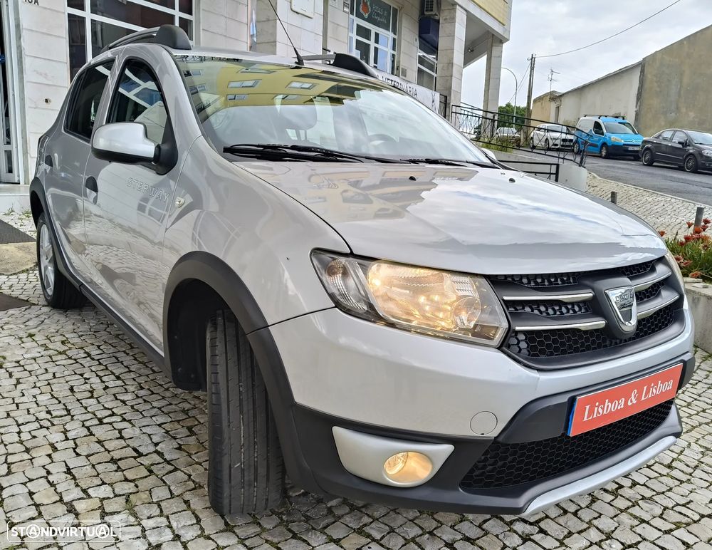 Dacia Sandero 0.9 TCe Stepway - 2