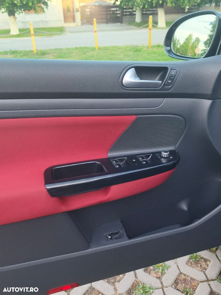 Volkswagen Golf - 11