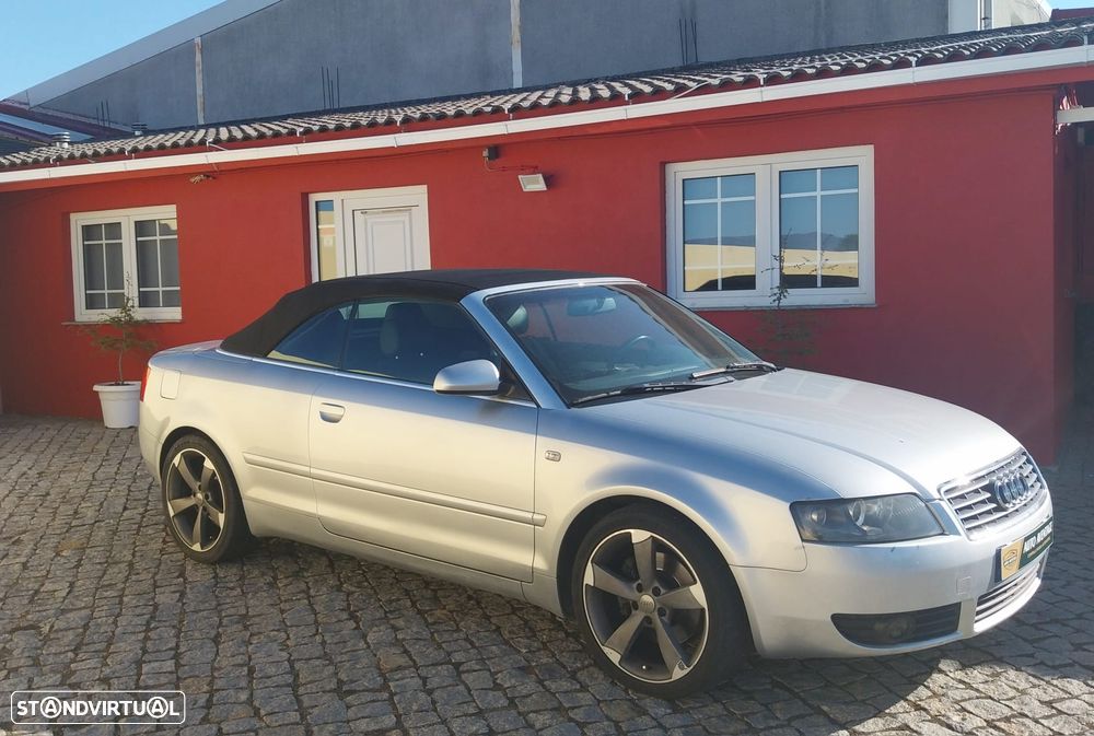 Audi A4 Cabrio 2.4 S-line - 26