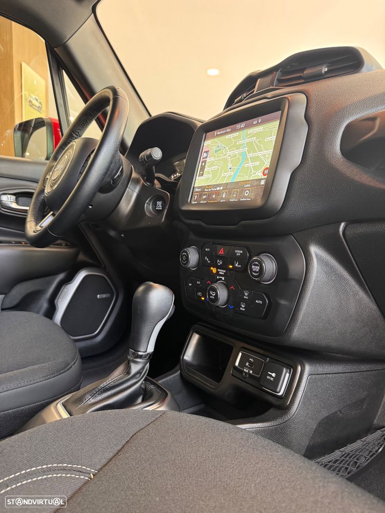Jeep Renegade 1.3 T Limited S DCT - 11