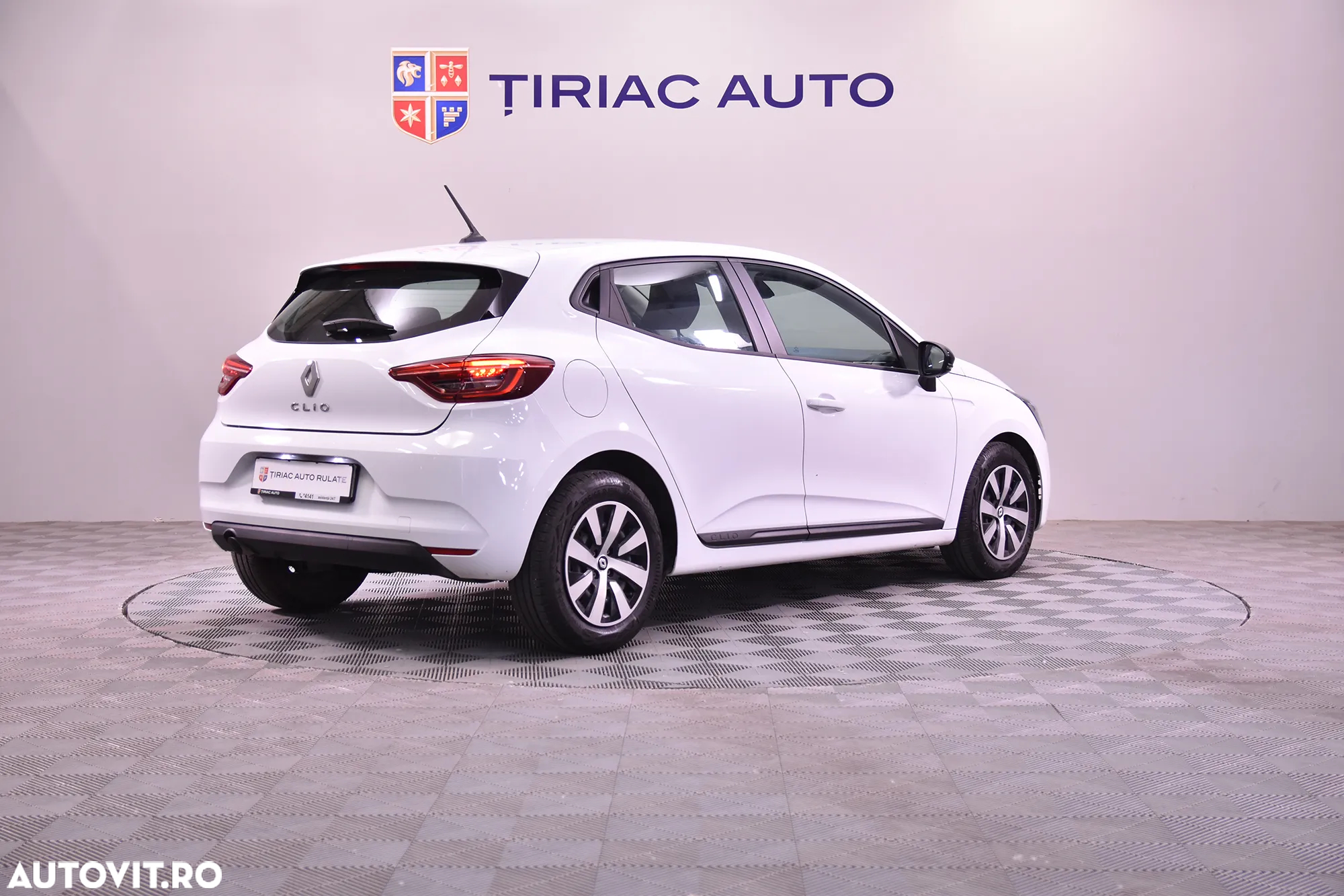 Renault Clio - 5