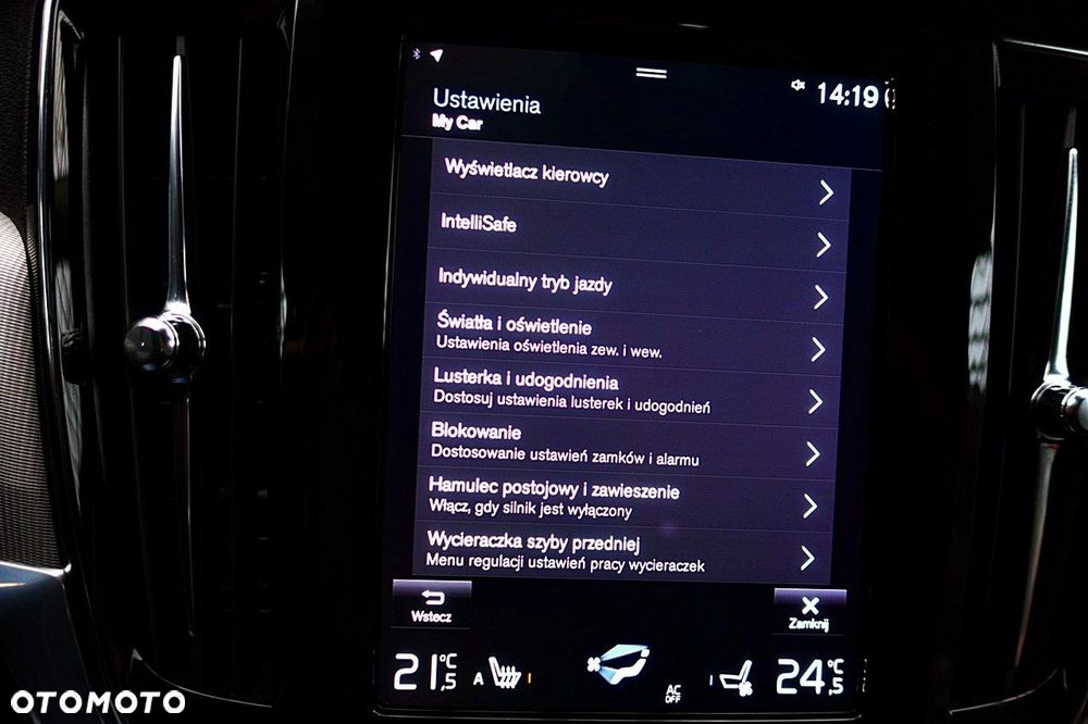 Volvo V90 Cross Country - 39