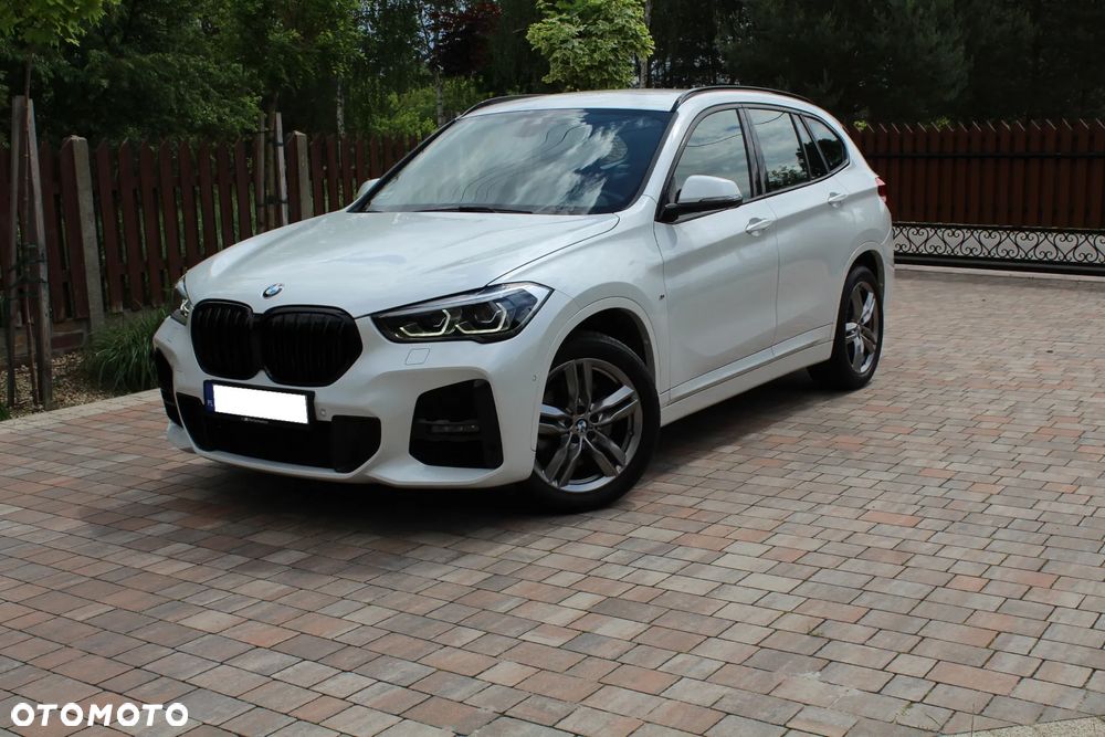 BMW X1 xDrive20i M Sport - 1