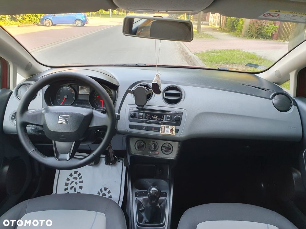 Seat Ibiza 1.4 16V Reference - 9