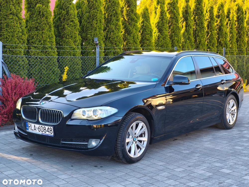 BMW Seria 5 520d Luxury Line - 2