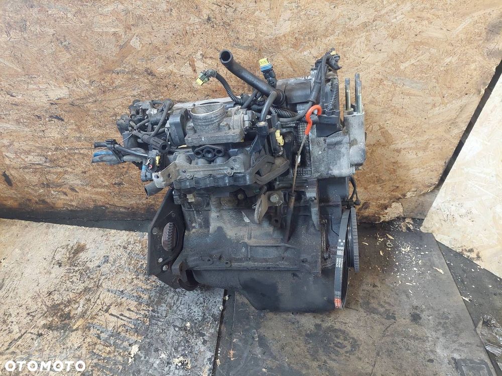 SILNIK BENZYNOWY FIAT PANDA II 1.1 8V 187A1000 - 4