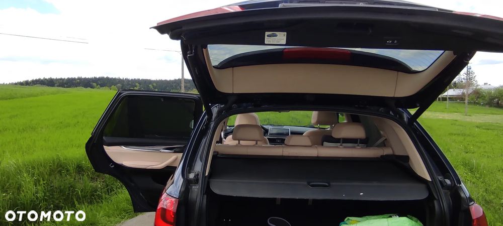 BMW X5 xDrive35i - 7