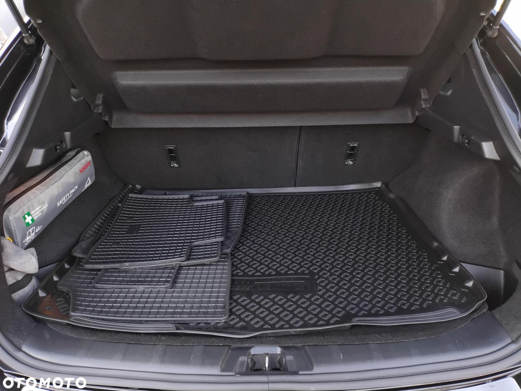 Nissan Qashqai 1.2 DIG-T N-Connecta - 29