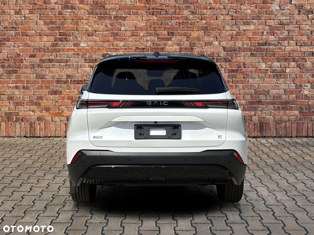 BAIC 5 Beijing 1.5T Luxury DCT - 8