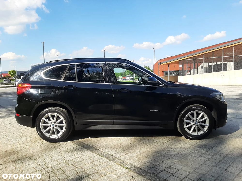 BMW X1 xDrive18d Advantage - 4