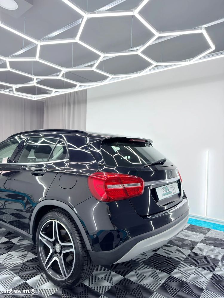 Mercedes-Benz GLA 200 7G-DCT Urban - 7