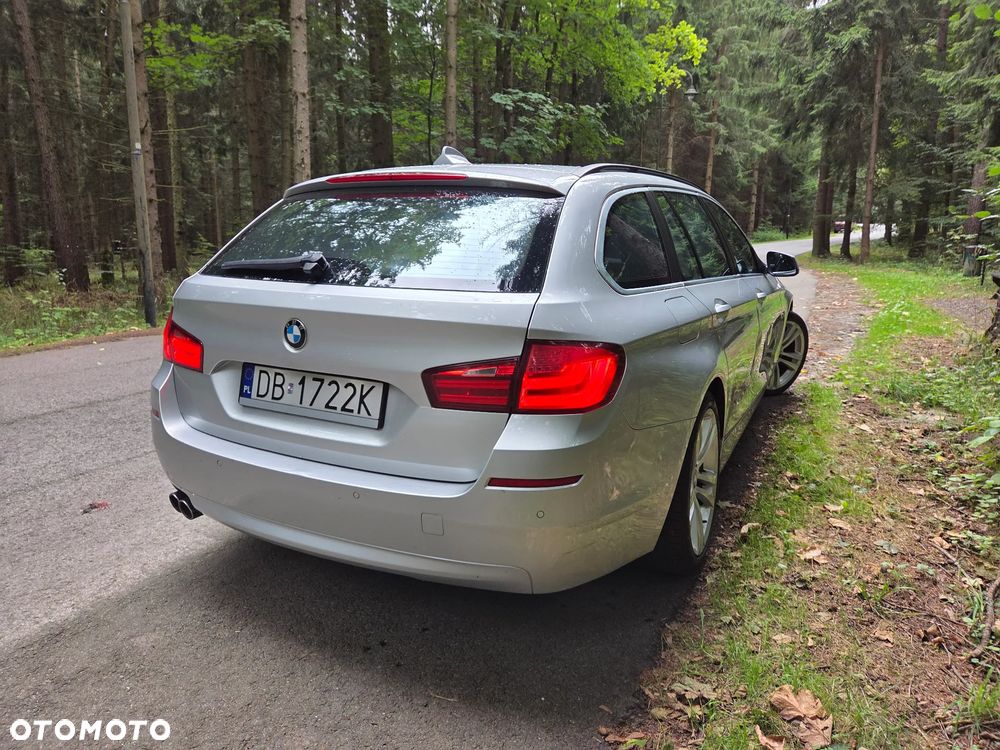 BMW Seria 5 2011 photo 5
