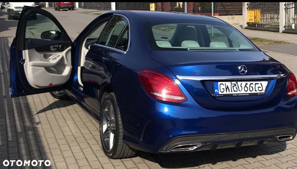 Mercedes-Benz Klasa C 200 4-Matic 7G-TRONIC - 4