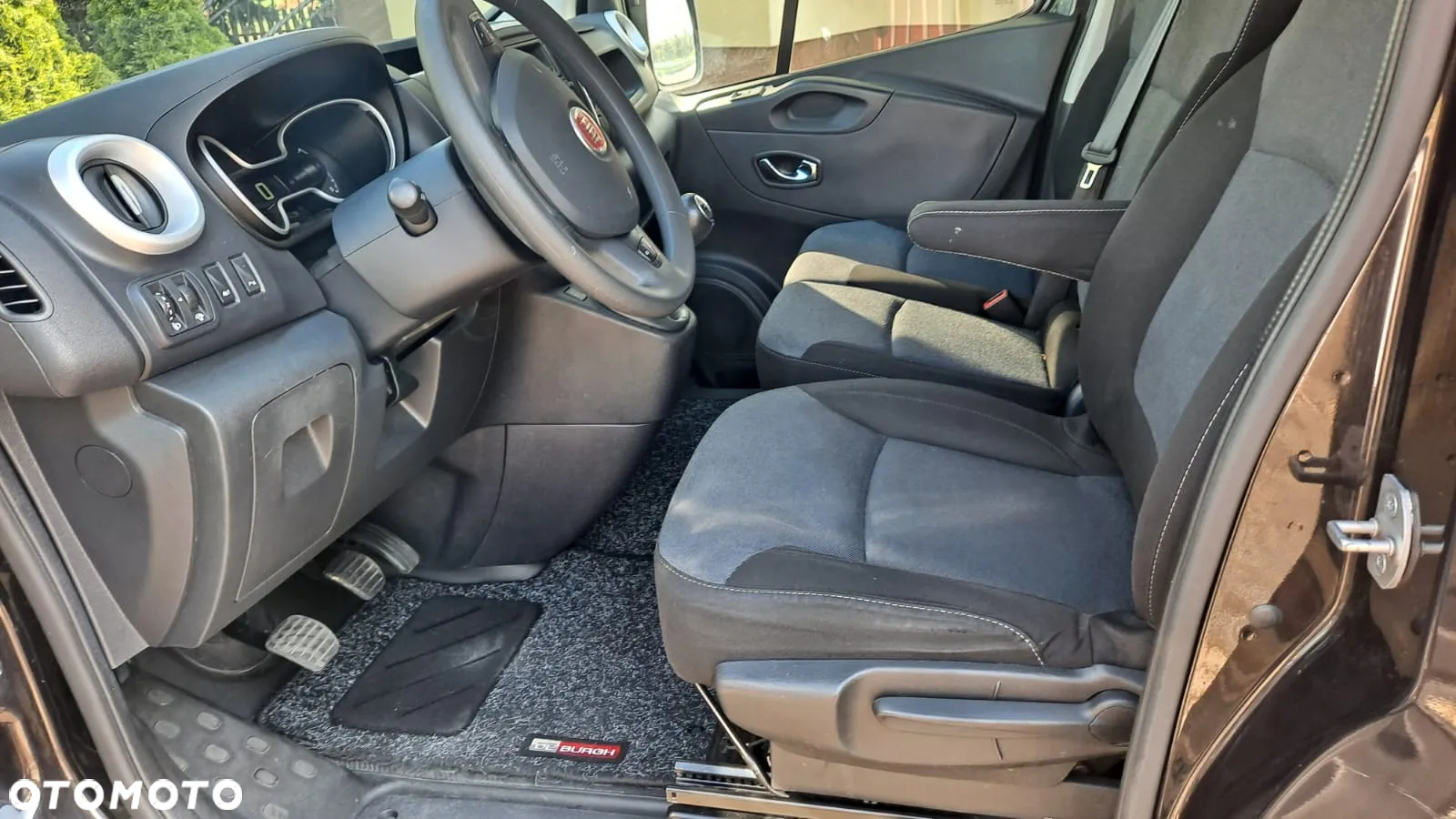 Renault Trafic - 6