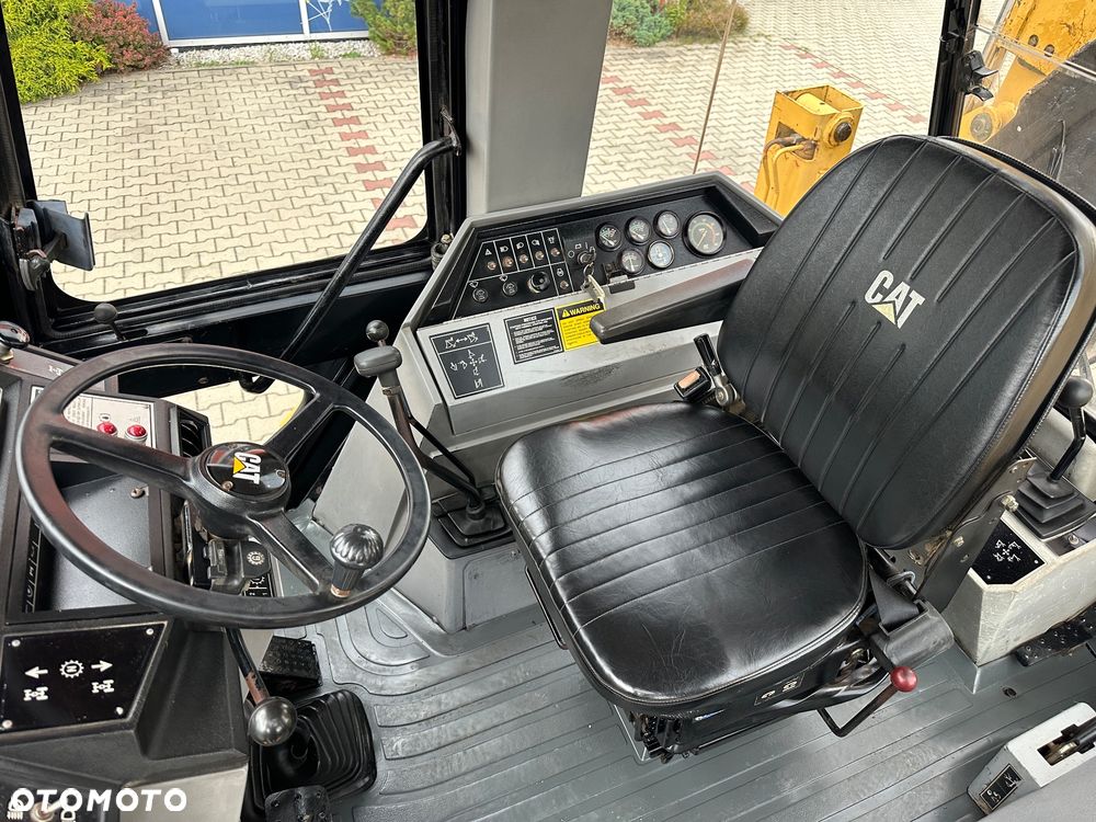 Caterpillar 428B 432 - 18