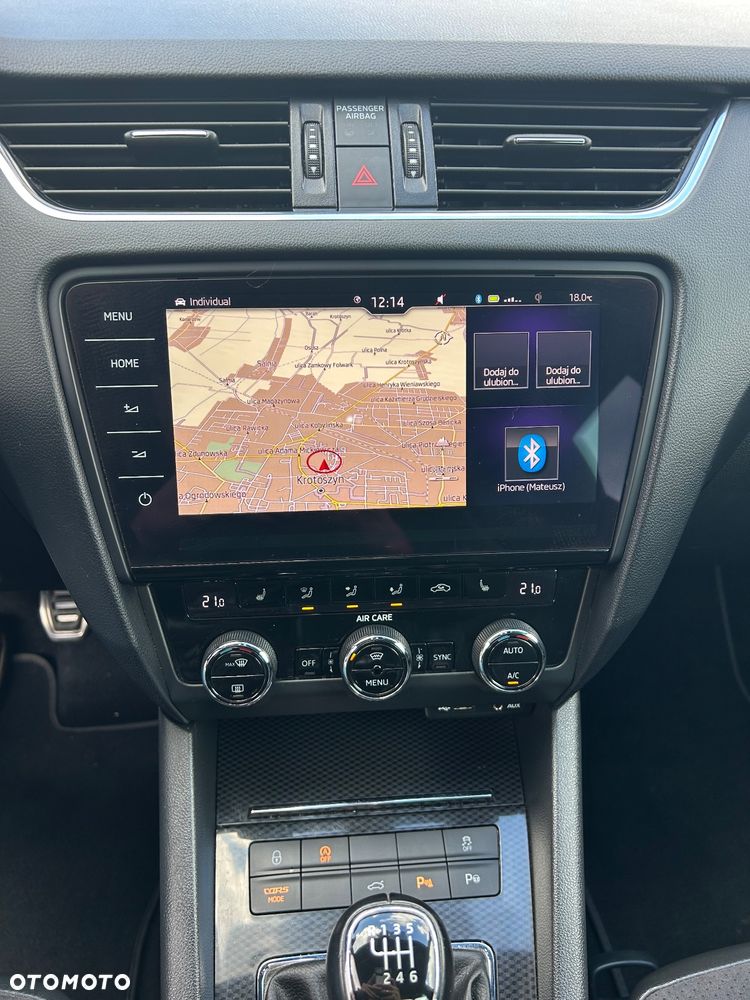 Skoda Octavia Combi 2.0 TSI RS 230 - 26