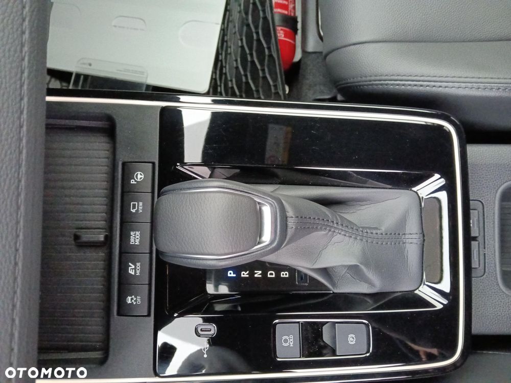 Toyota Corolla Cross - 21