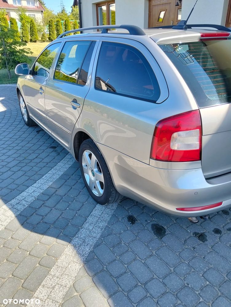 Skoda Octavia 2.0 TDI Ambiente - 3