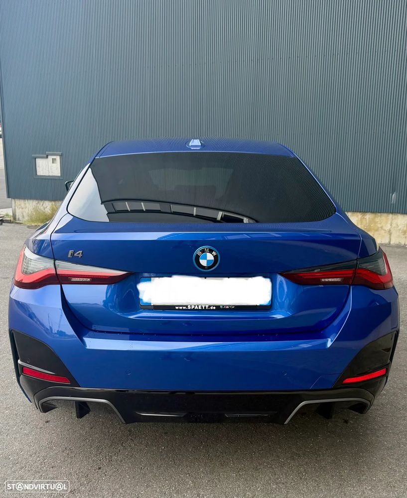 BMW i4 M50 Gran Coupe - 12