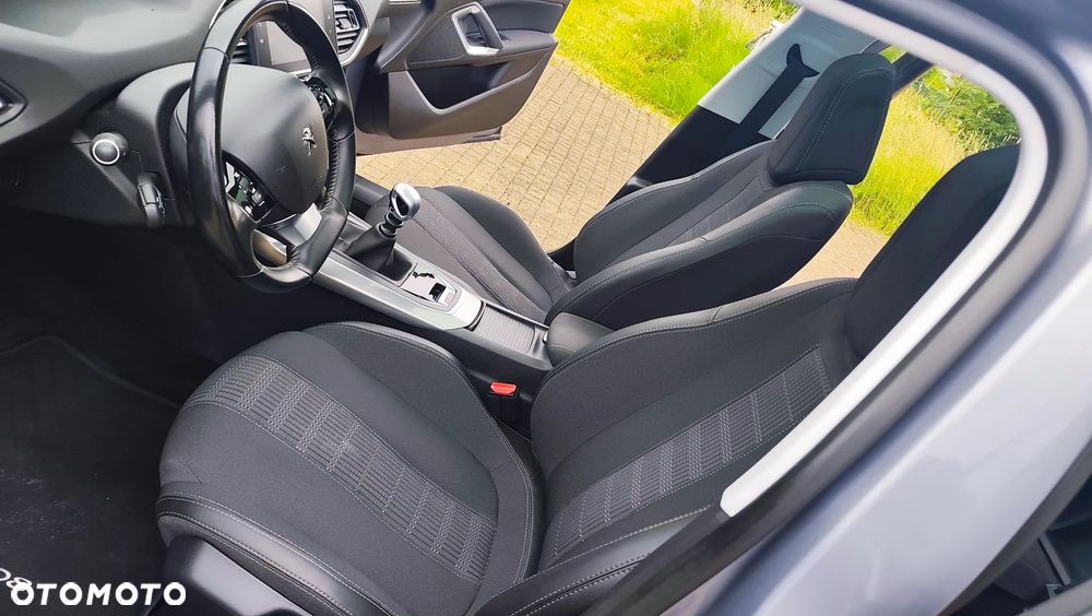 Peugeot 308 BlueHDi 120 Stop & Start Business-Line - 16