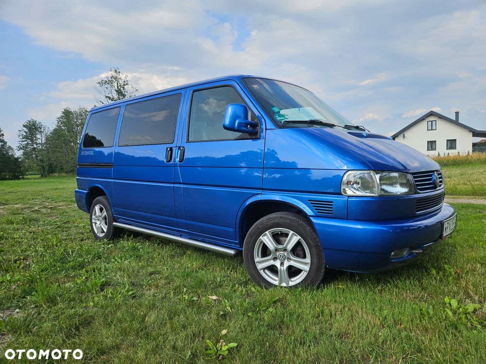 Volkswagen Multivan - 4