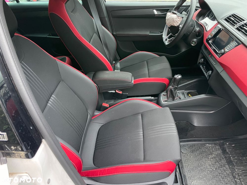 Skoda Fabia 1.0 TSI Monte Carlo - 10