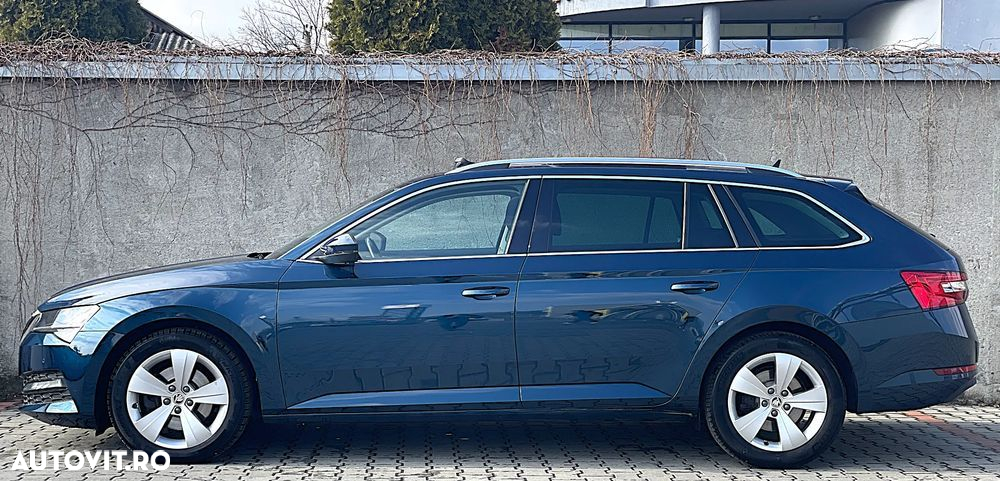 Skoda Superb 2.0 TDI DSG Style - 10