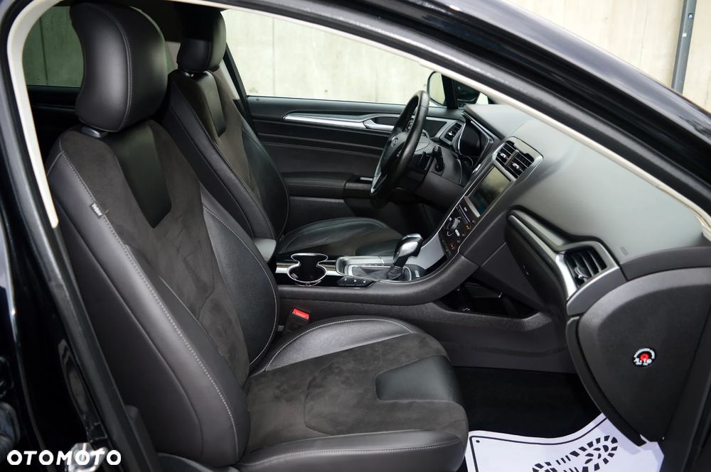 Ford Mondeo 2.0 TDCi Bi-Turbo PowerShift-Aut Titanium - 10
