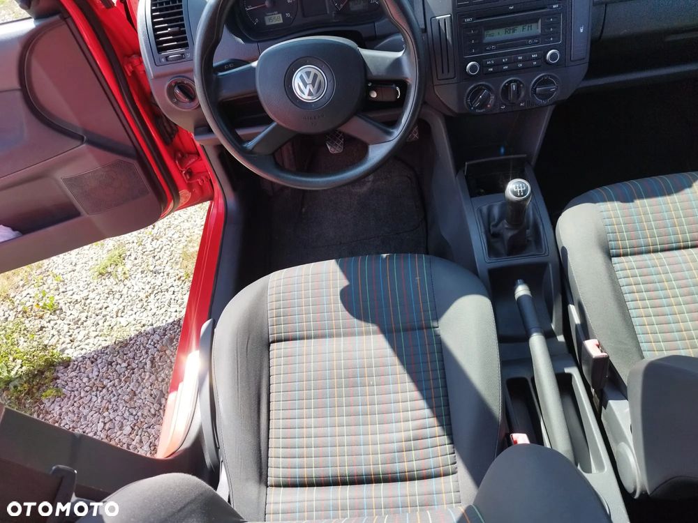 Volkswagen Polo - 22