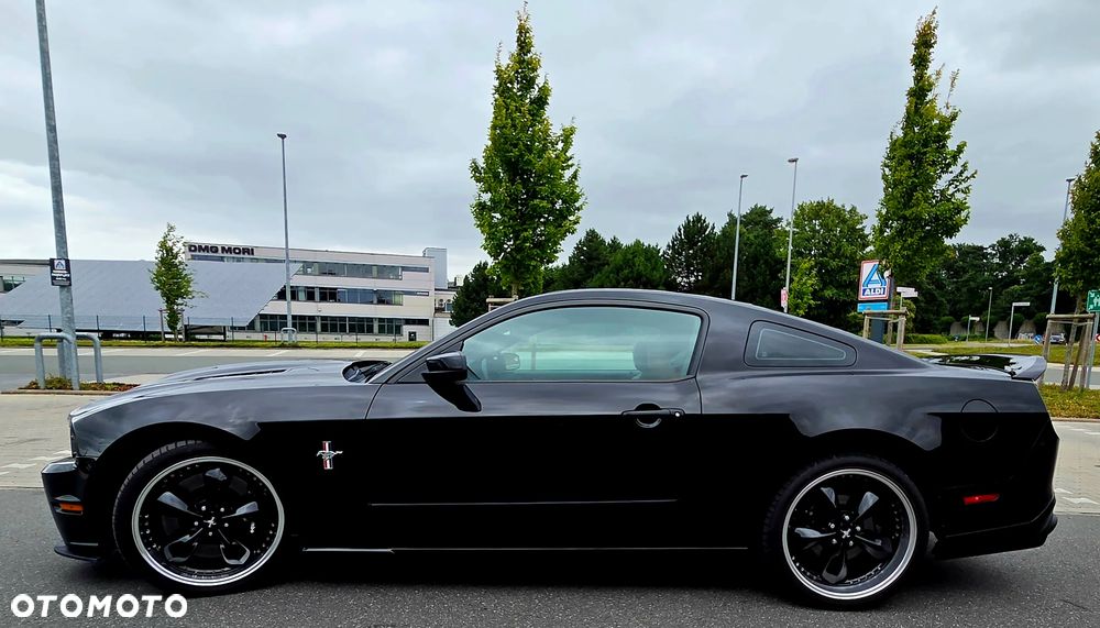 Ford Mustang 3.7 V6 Premium - 10