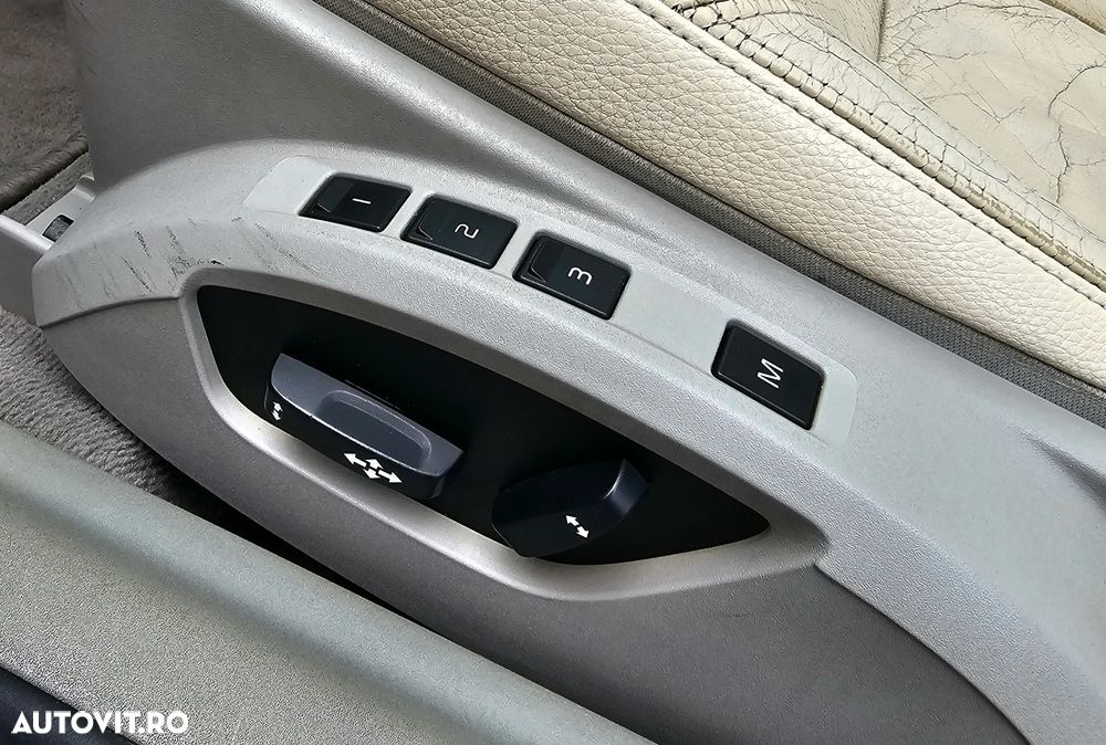Volvo C70 2.4i Summum - 25
