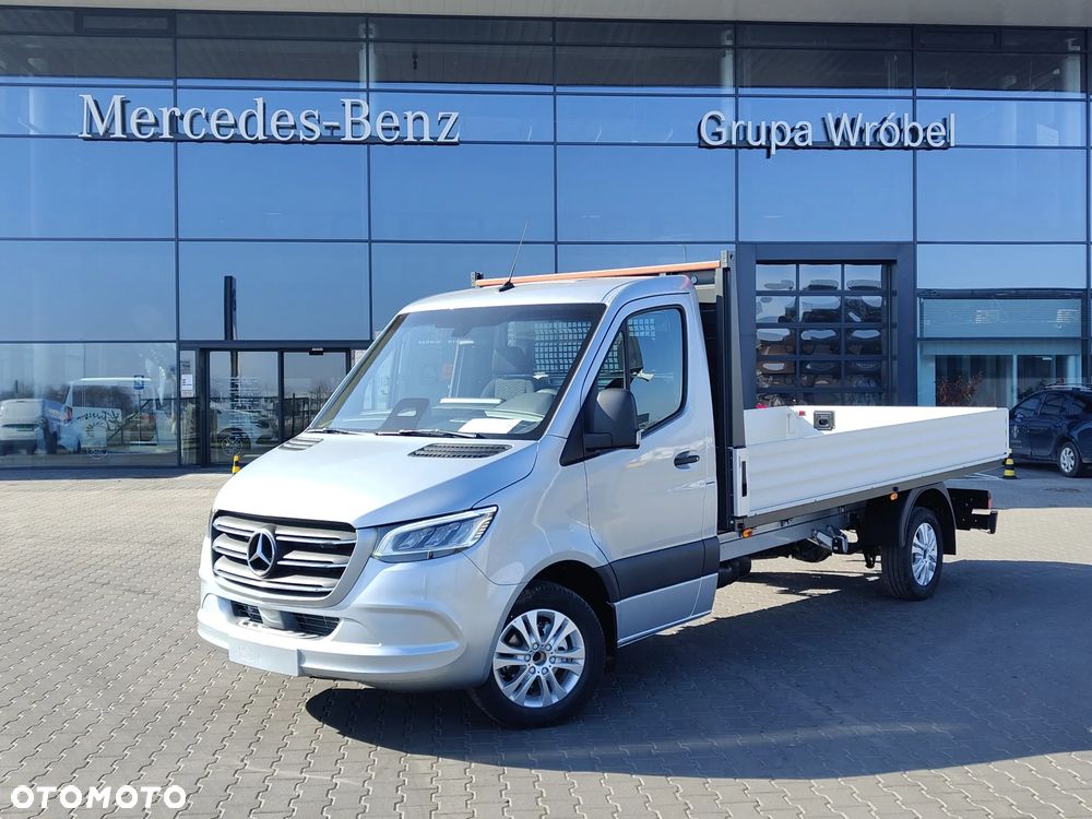 Mercedes-Benz Sprinter - 1