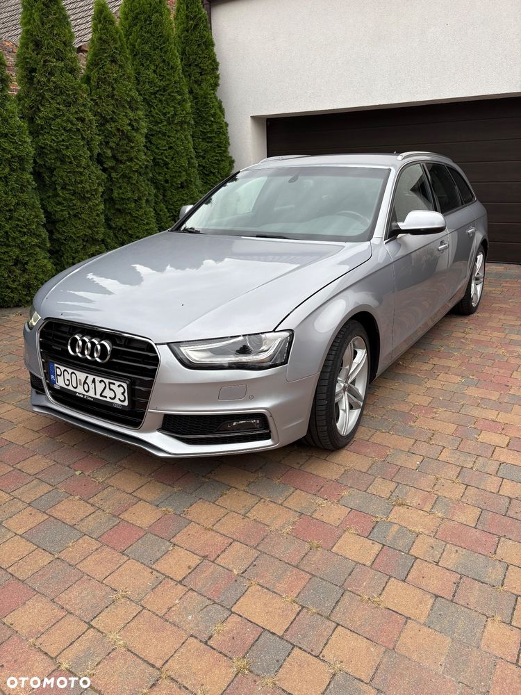 Audi A4 Avant 2.0 TDI quattro - 2