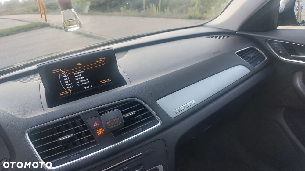 Audi Q3 2.0 TFSI Quattro Sport S tronic - 24