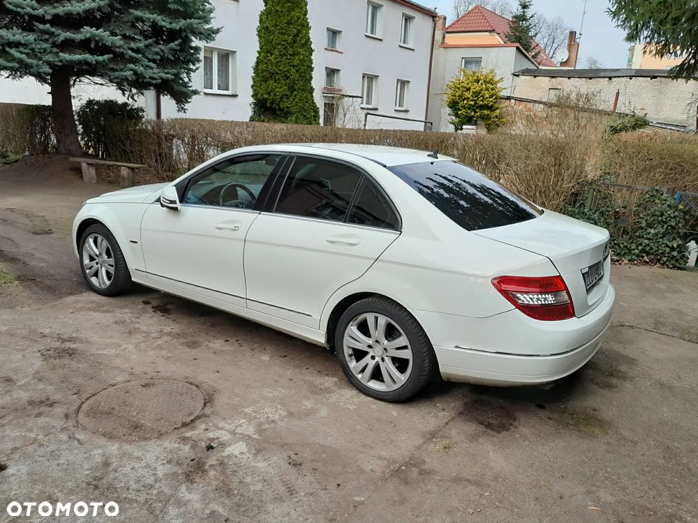 Mercedes-Benz Klasa C 200 CDI DPF Automatik Avantgarde - 1